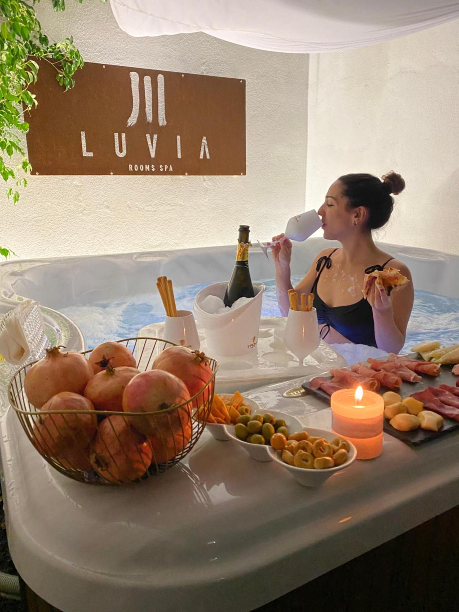 Luvia Rooms Spa Gonnesa Luaran gambar